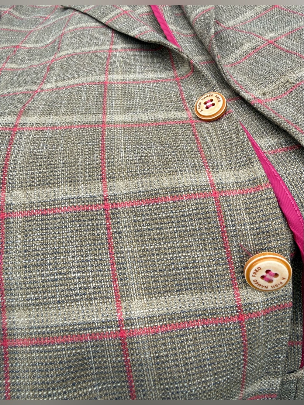 A Fish Named Fred Blazer Mens 42R EU 54 Plaid Sport Coat Grey Pink Custom Lining